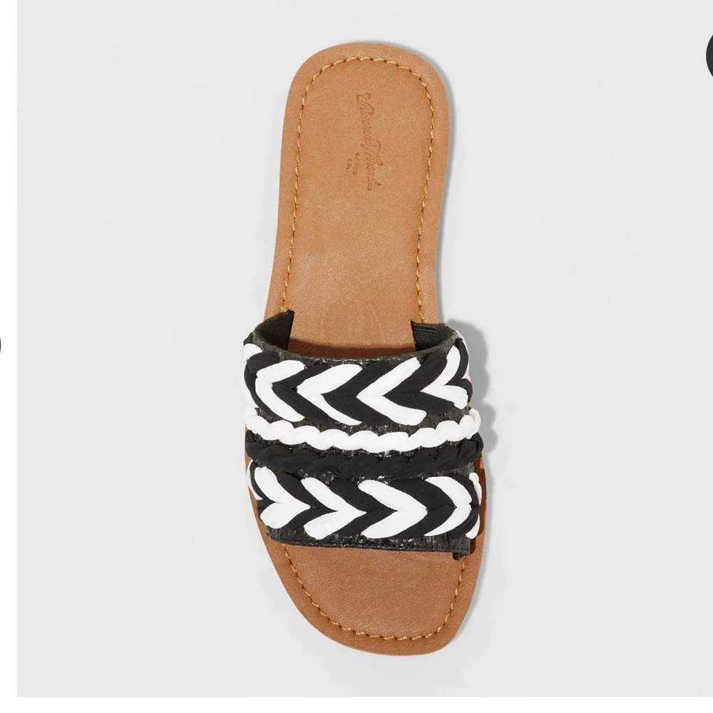 Women’s Eve square toe raffia sandals black and white universal thread new 6.5